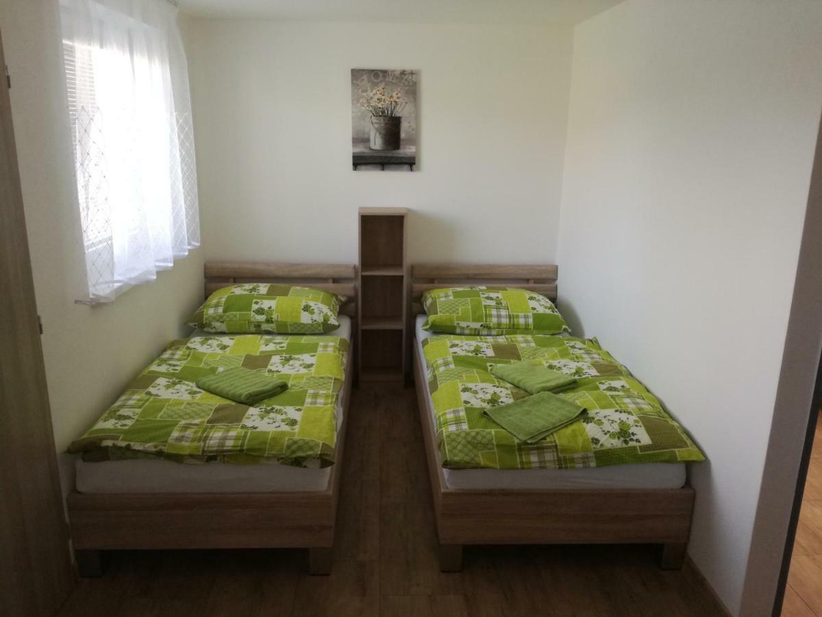 Apartman U Mareka Sucany Экстерьер фото